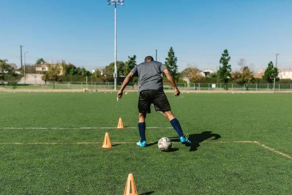 Elevate your game: crucial training drills to improve football players' field awareness and tactical insight