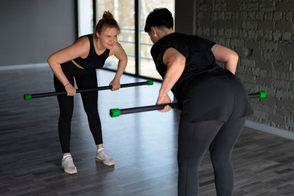 What are the benefits of high-intensity interval training (HIIT) for weight loss?